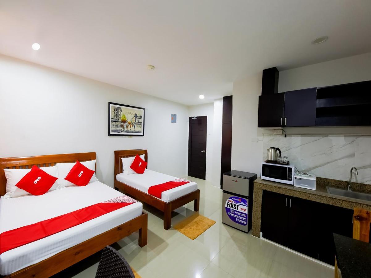 Oyo 848 Dona Aurora Condotel Quezon City Exteriér fotografie