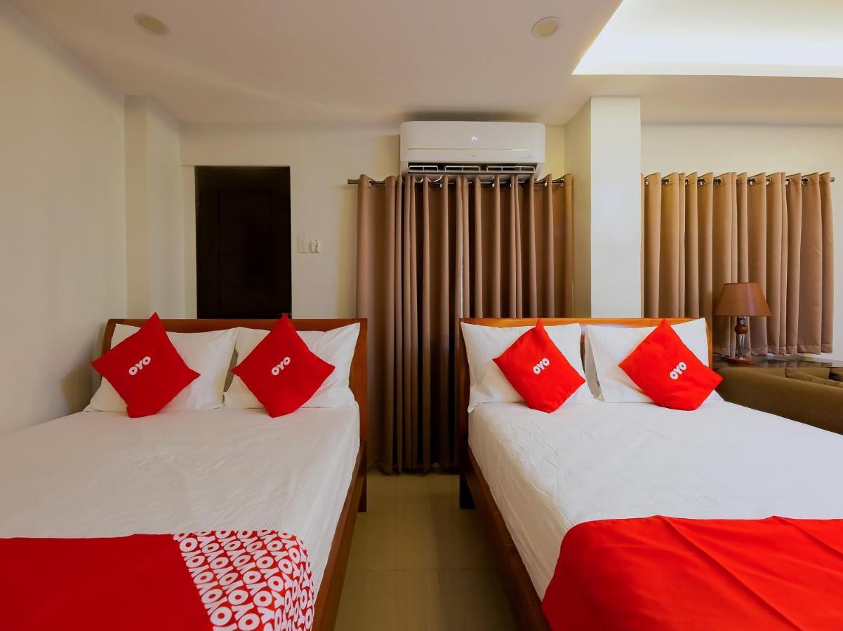 Oyo 848 Dona Aurora Condotel Quezon City Exteriér fotografie