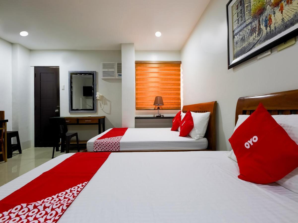 Oyo 848 Dona Aurora Condotel Quezon City Exteriér fotografie