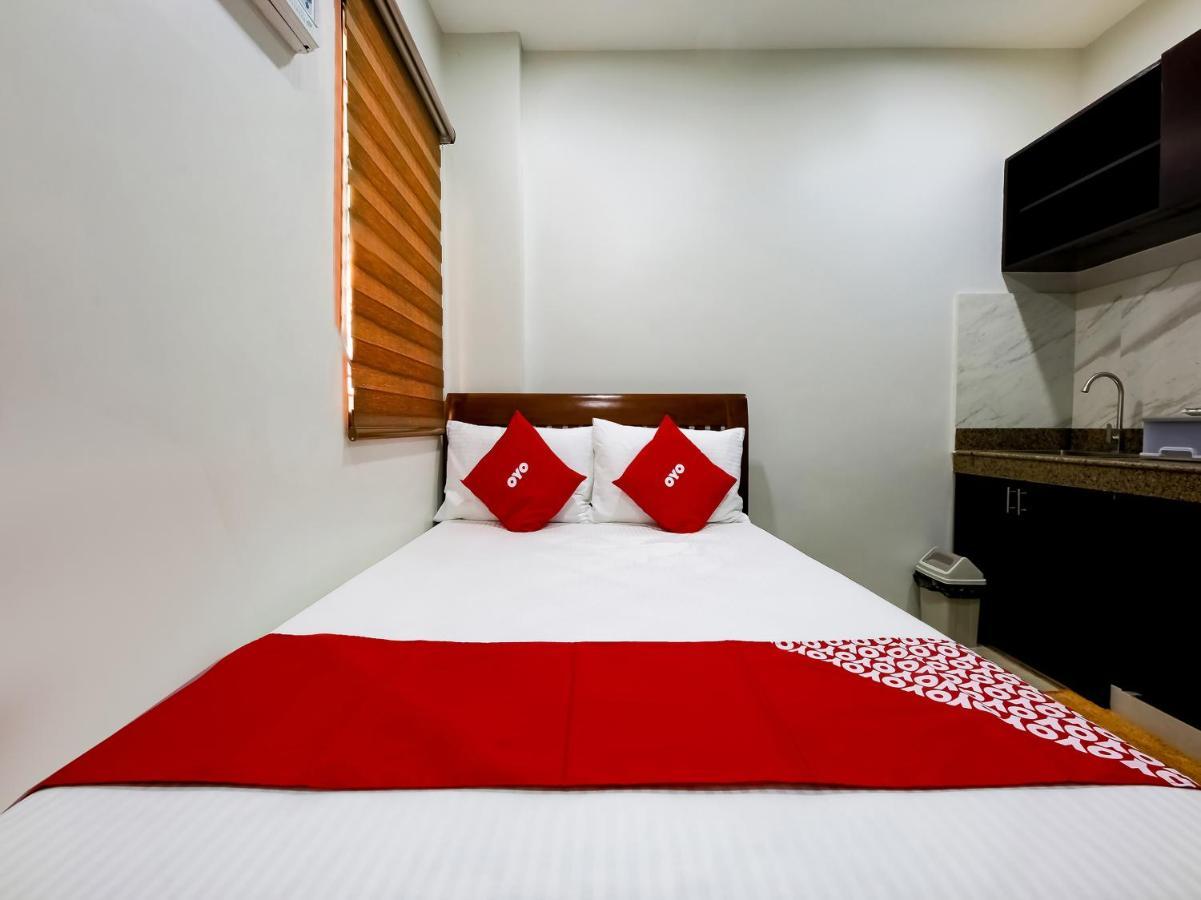 Oyo 848 Dona Aurora Condotel Quezon City Exteriér fotografie