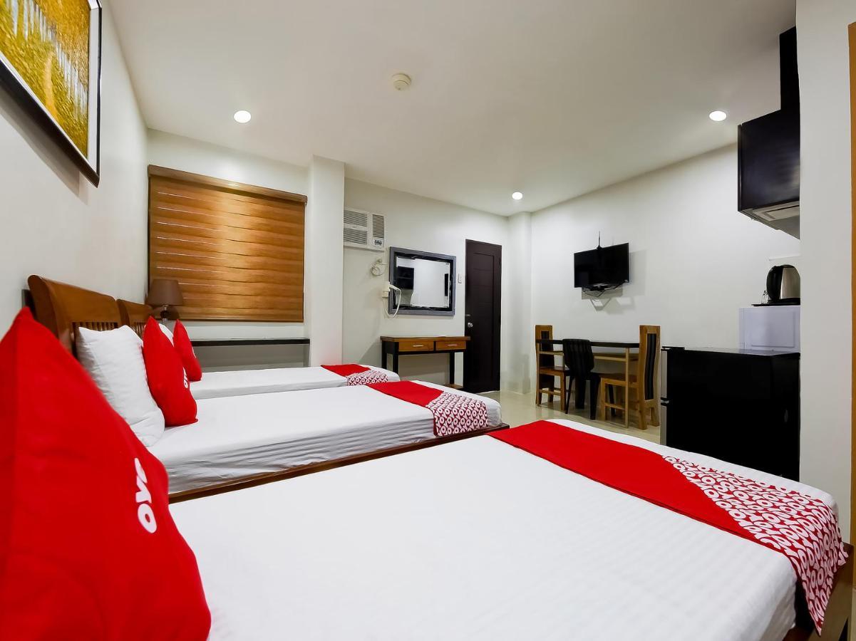 Oyo 848 Dona Aurora Condotel Quezon City Exteriér fotografie