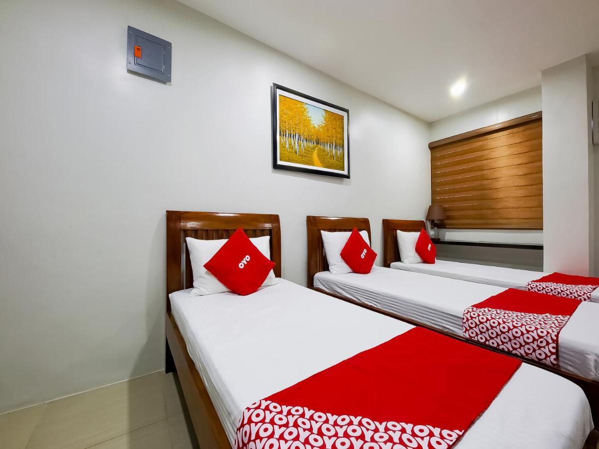 Oyo 848 Dona Aurora Condotel Quezon City Exteriér fotografie
