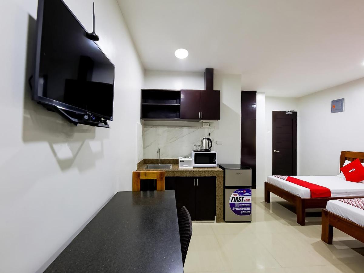 Oyo 848 Dona Aurora Condotel Quezon City Exteriér fotografie